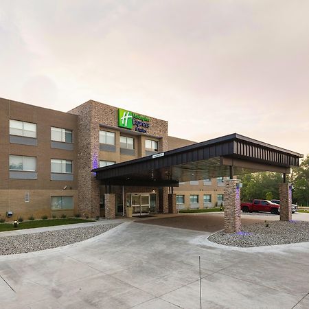 Holiday Inn Express & Suites - Portage By Ihg Exterior foto
