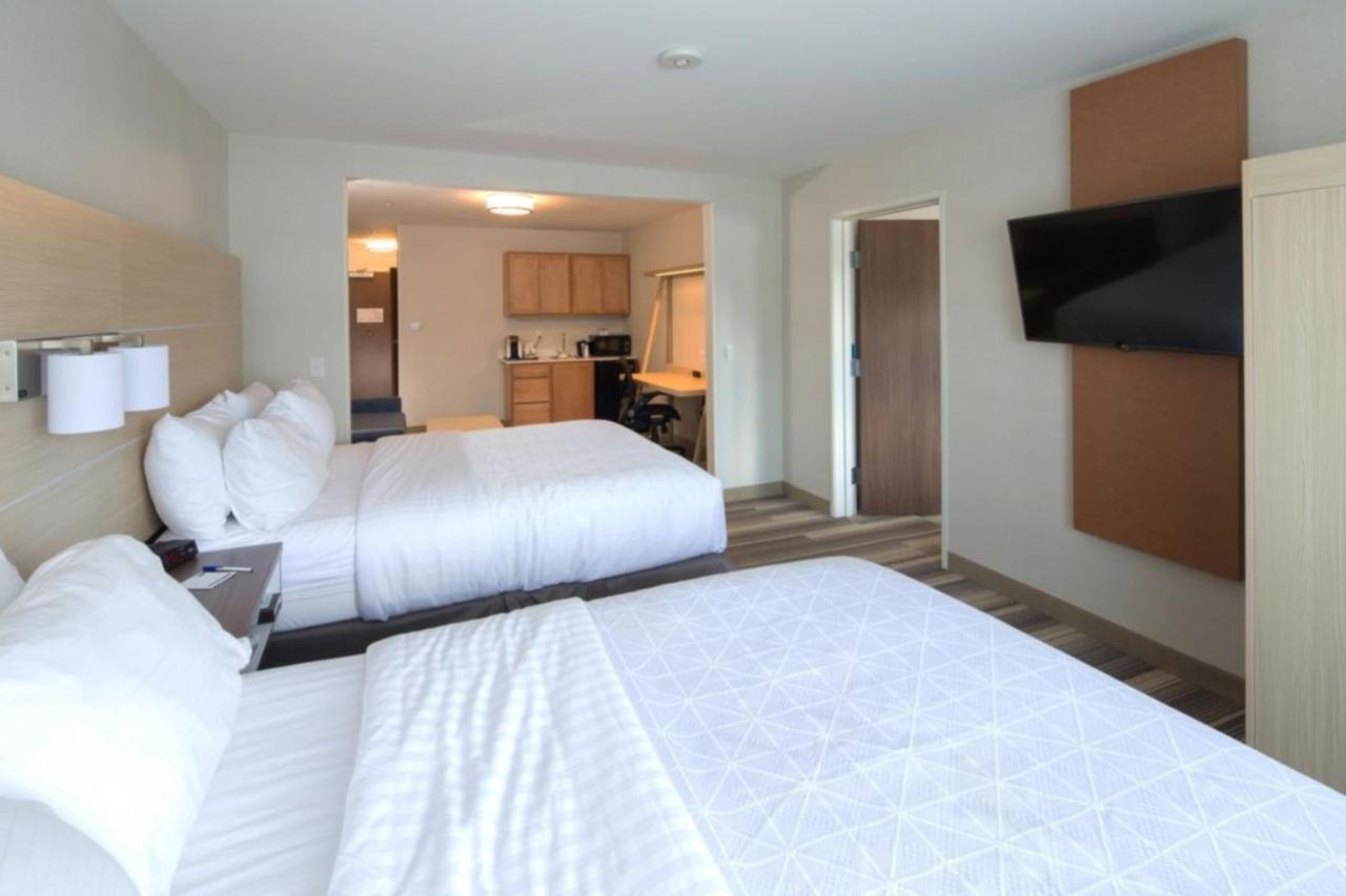 Holiday Inn Express & Suites - Portage By Ihg Exterior foto